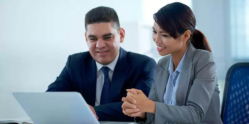 Why Partner with the Best TN Visa Consultants for Canadian Applicants for South Africa?
